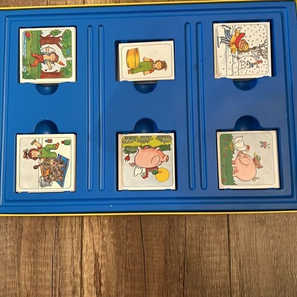 Ravensburger Boardgame Tell-a-story (2003) - Picture 2 of 3